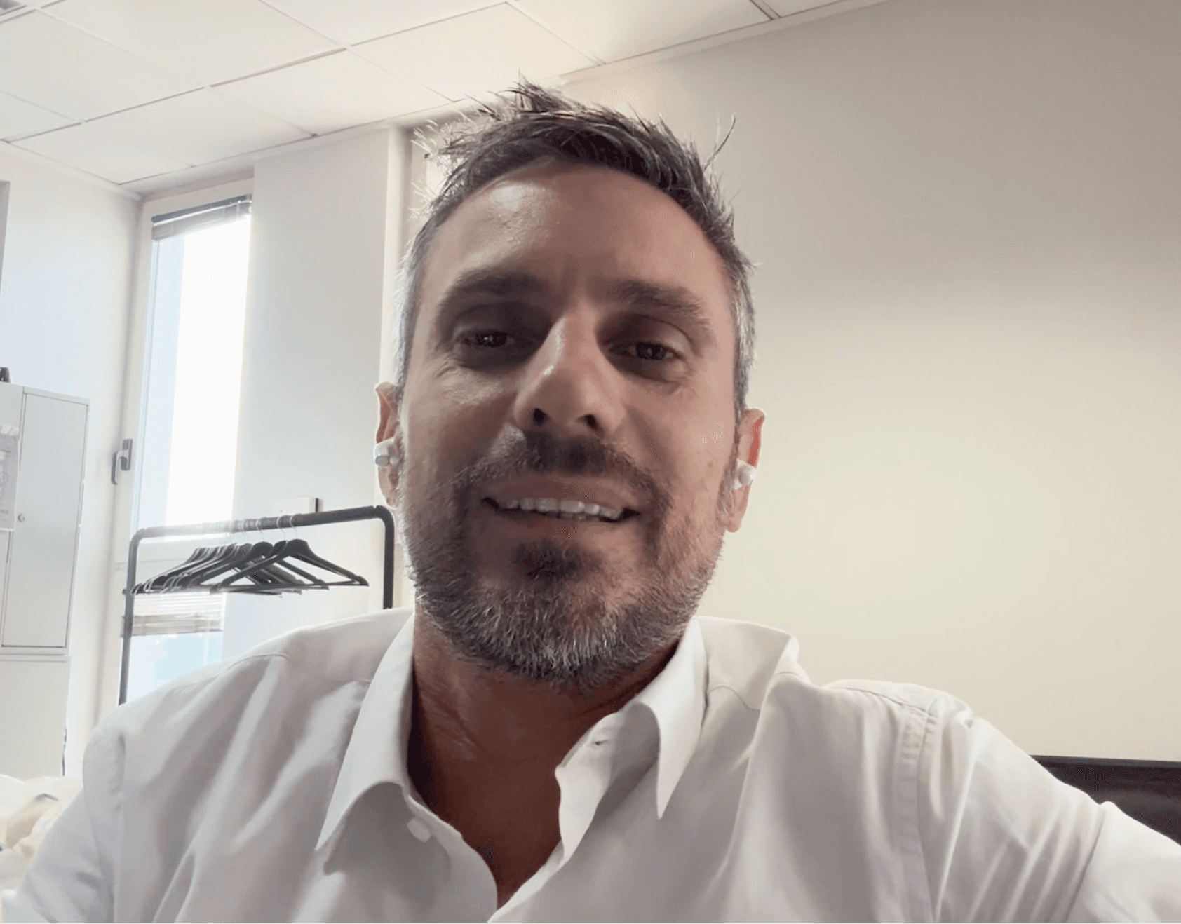 Come alzare il tono emotivo dei clienti: 3 strade